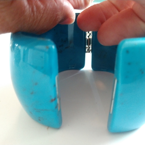 Bracelet Trio - Picture 4 of 12